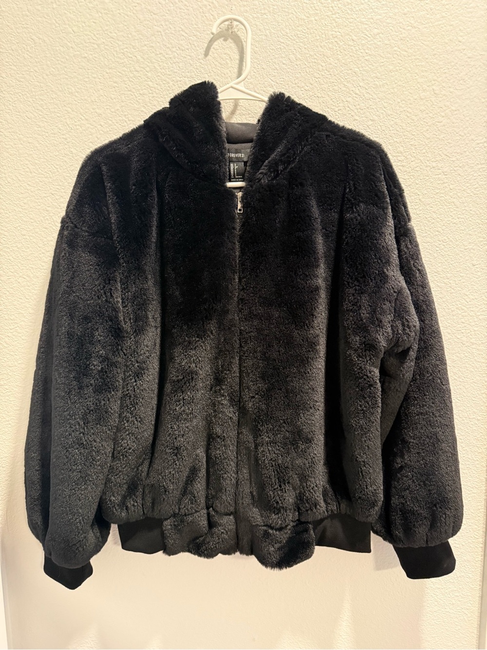 Forever 21 Black Faux Fur Hooded Puffer Jacket
